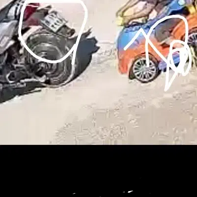 پلاکم گمشده|اشیا|کیش, |دیوار