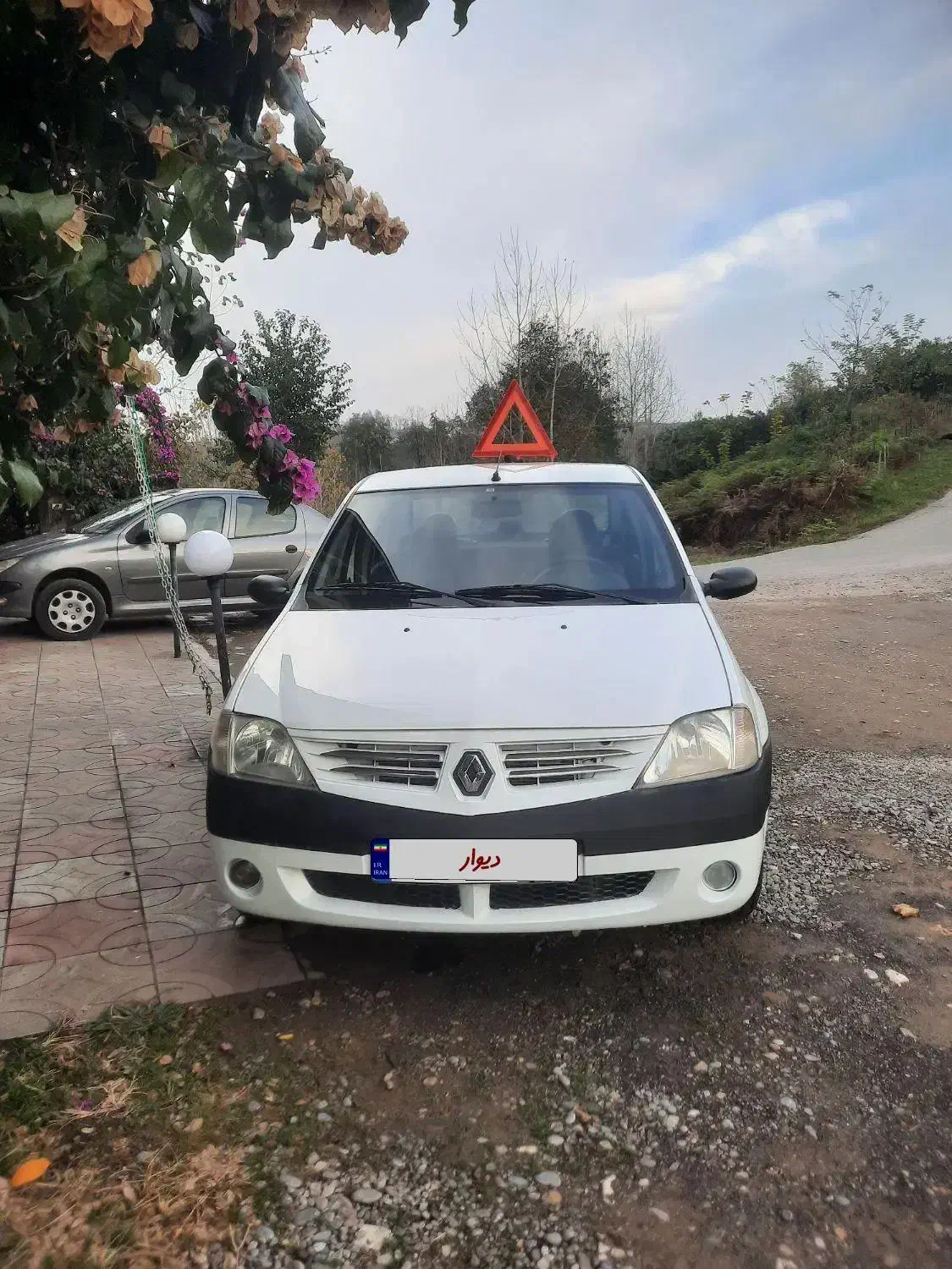 فوق العاده تمیز بدون کوچکترین گریسی یا لک|خودرو سواری و وانت|نشتارود, |دیوار