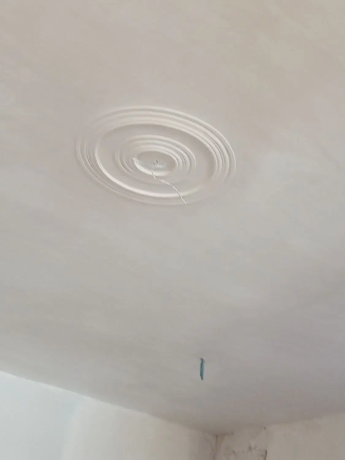 کار گچکاری و گچ خاک ولگه گیری درخدمتون هستم|خدمات پیشه و مهارت|بیجار, |دیوار