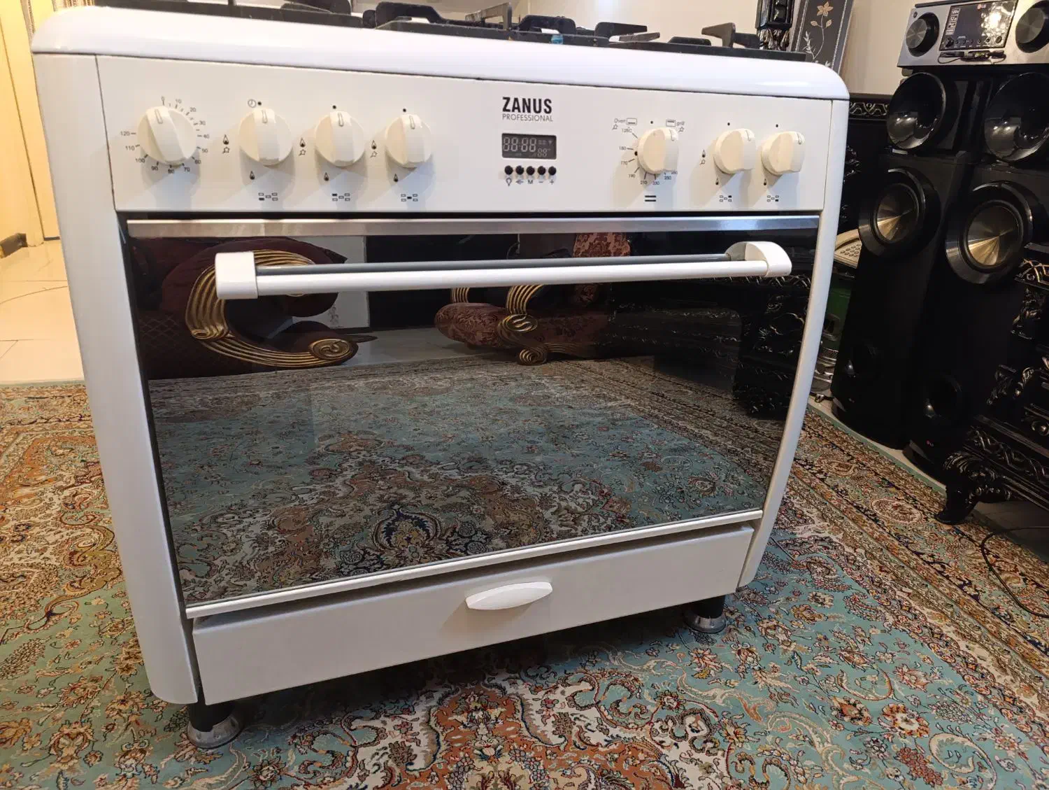 اجاق گاز فر دار زانوسی|اجاق گاز و لوازم برقی پخت‌وپز|رودهن, |دیوار