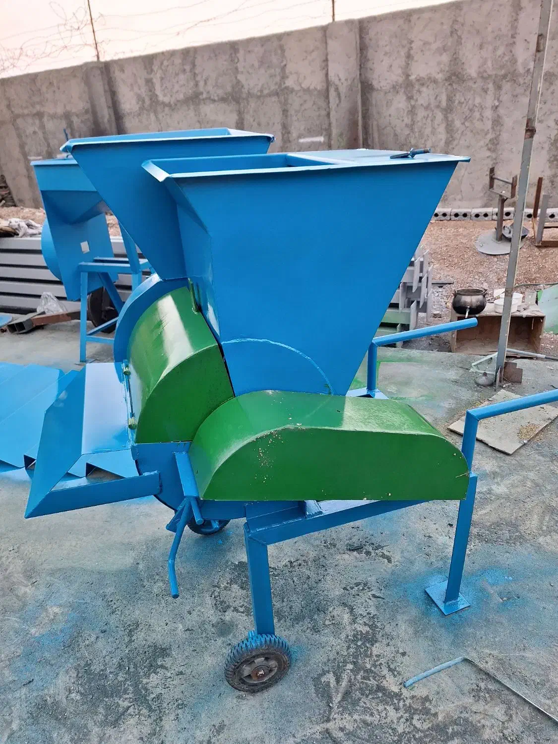 آسیاب و علوفه خردکن تراکتوری و برقی تکفاز و سه فاز|ماشین‌آلات صنعتی|خمینی‌شهر, |دیوار