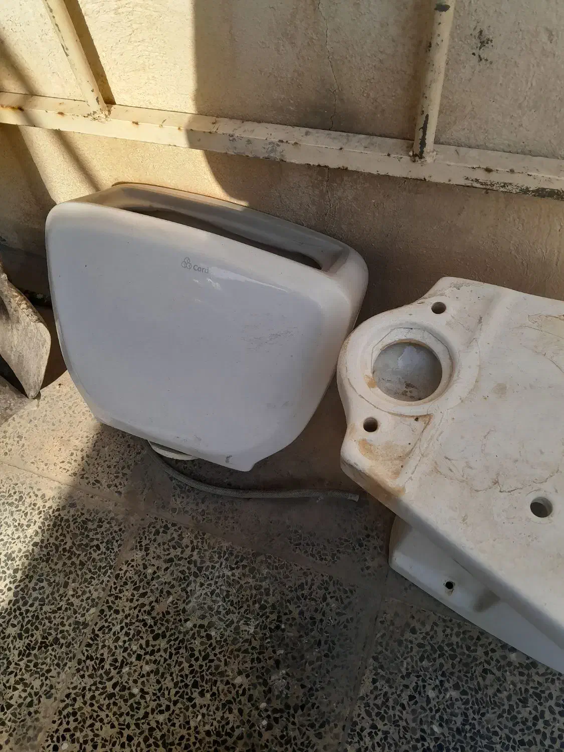 توالت فرنگی|لوازم سرویس بهداشتی|شوشتر, |دیوار