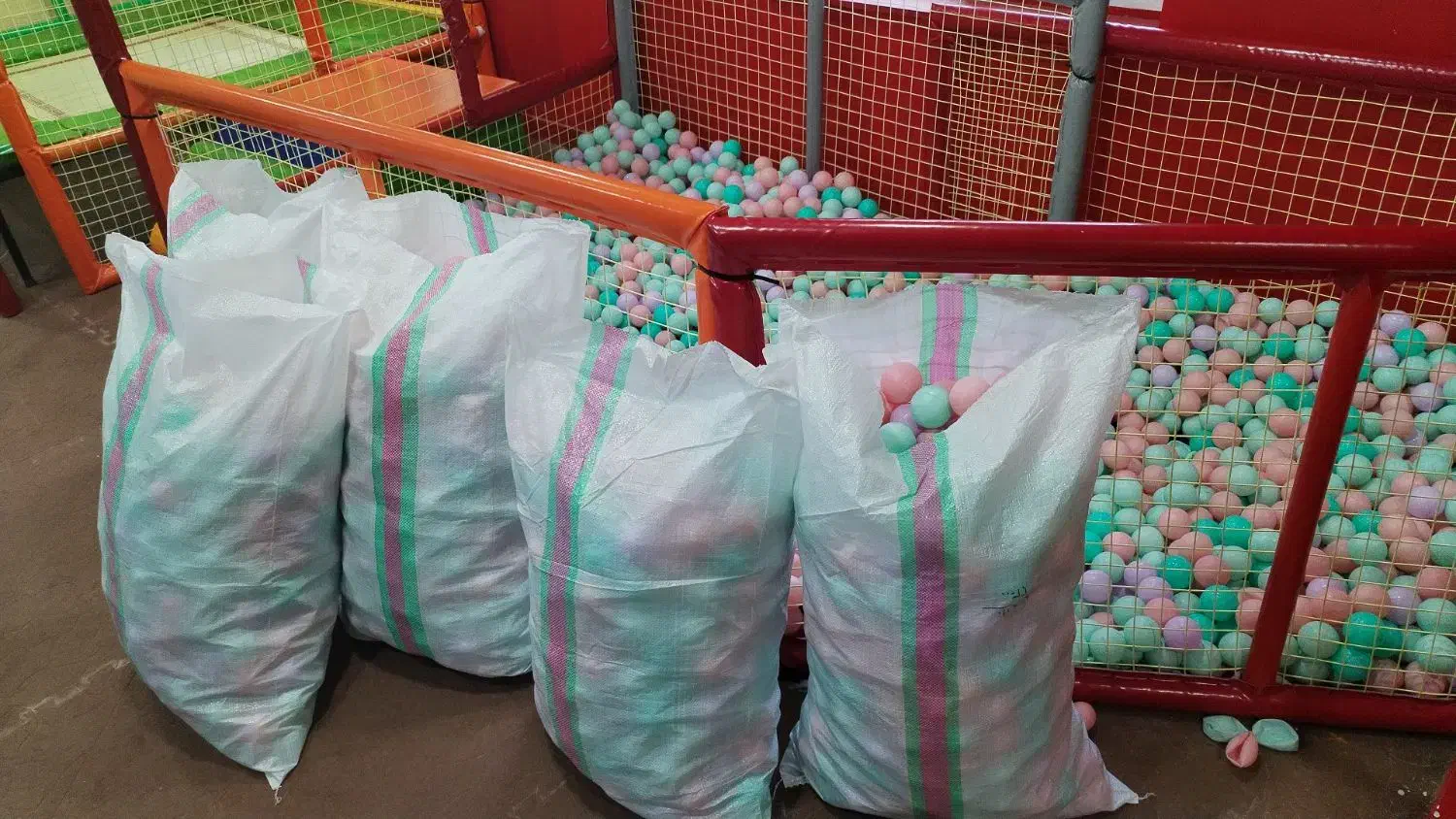 توپ استخر توپ مینی پارک پاستلی|اسباببازی|بوشهر, |دیوار