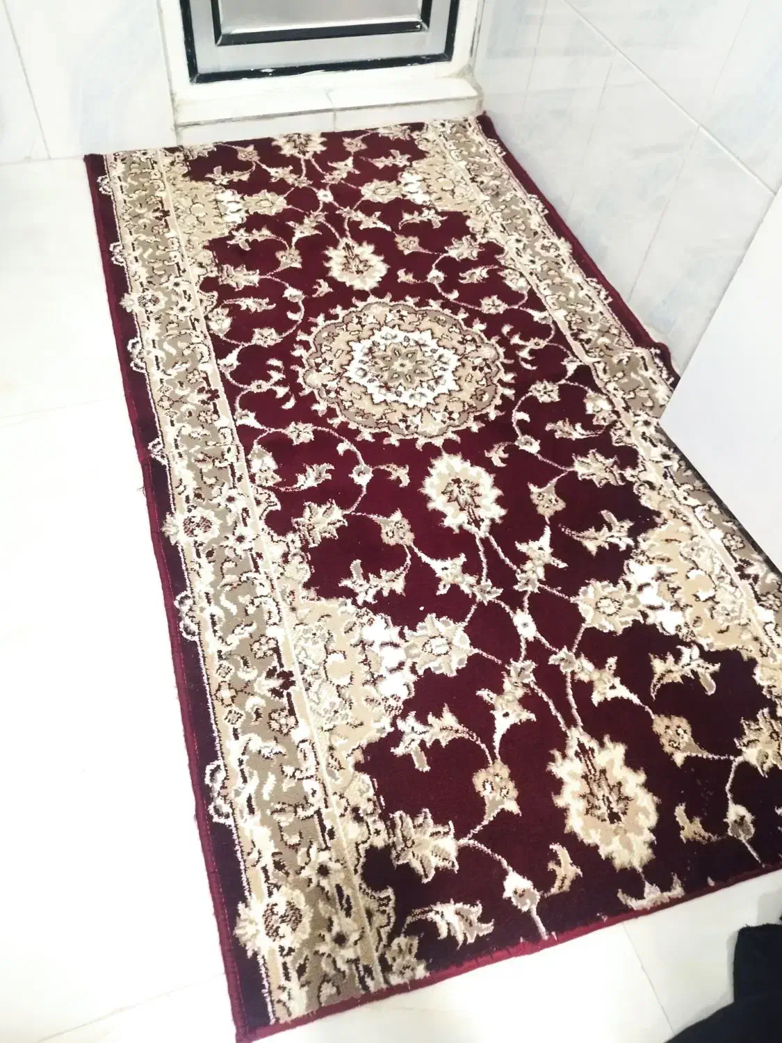 فرش کناره و متکا|فرش|نورآباد, |دیوار