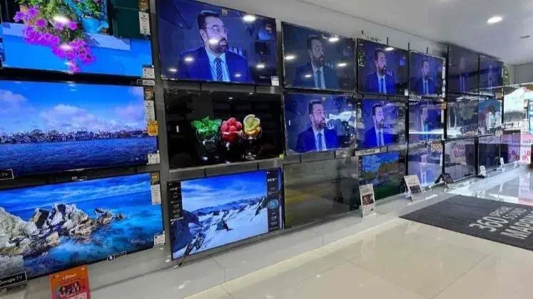 تلویزیون 55 50 اینچ هوشمند 4K پشت ویترینی|تلویزیون و پروژکتور|تهران, شهرک غرب|دیوار