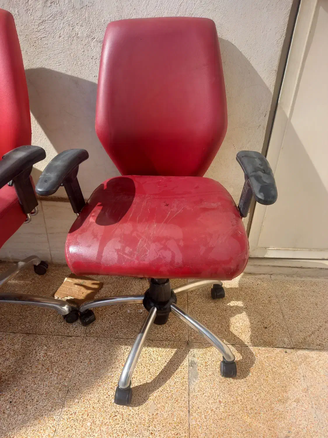 صندلی چرخ دار|صندلی و نیمکت|تهران, باغ فیض|دیوار