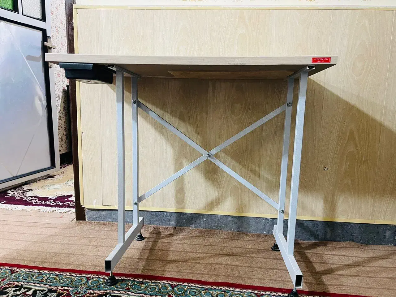 میز چرخ|چرخ خیاطی و ریسندگی|دهدشت, |دیوار