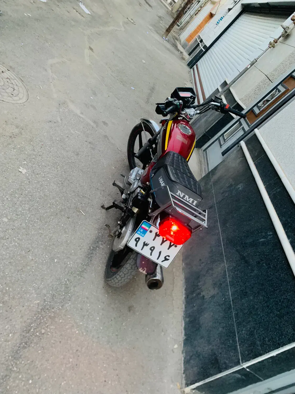 موتو|موتورسیکلت|خوی, |دیوار