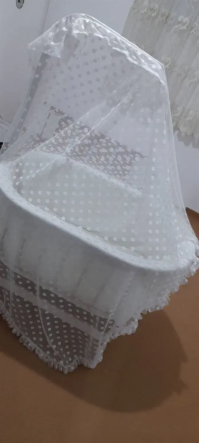 گهواره|تخت و صندلی بچه|سنندج, |دیوار