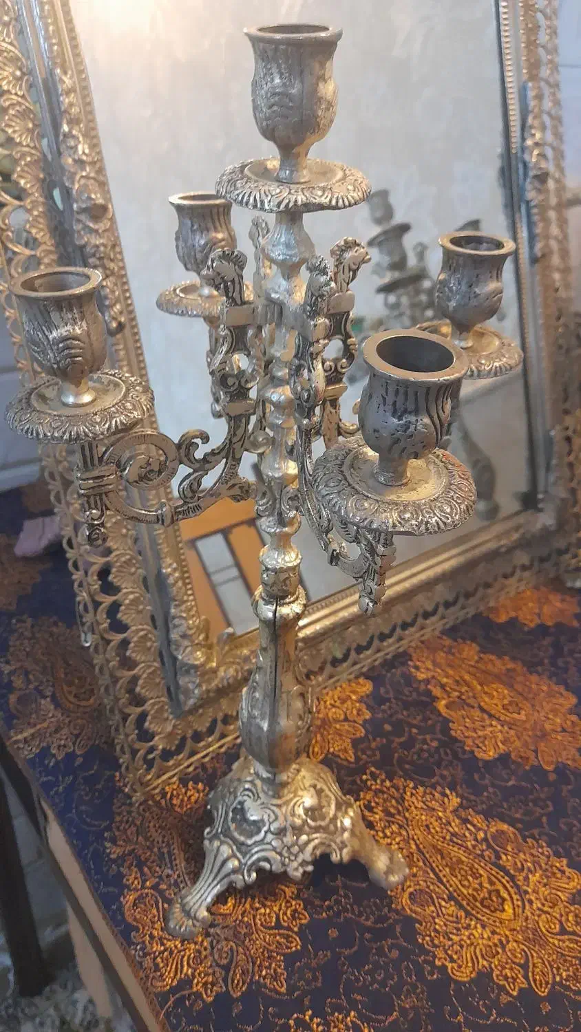 ایینه شمعدان برنزی قدیمی|صنایع دستی و سایر لوازم تزئینی|قم, آذر (نکویی)|دیوار