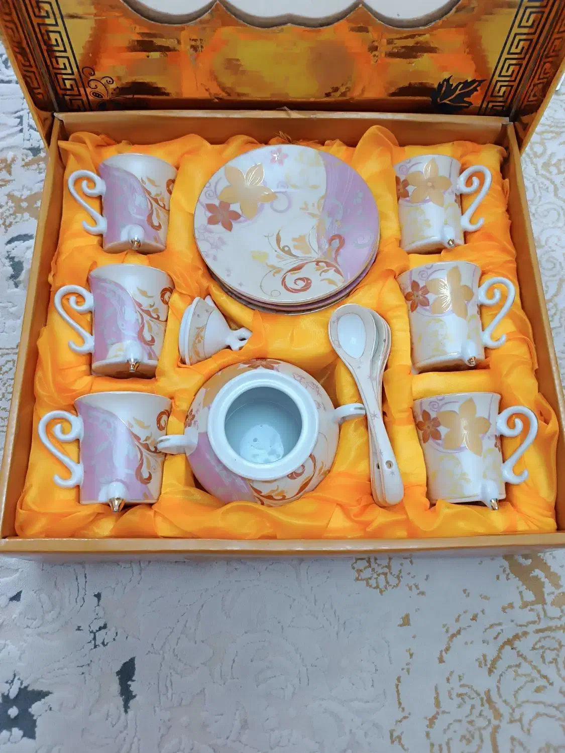 سرویس چای خوری قهوه خوری|ظروف سرو و پذیرایی|رباط‌کریم, پرندک|دیوار