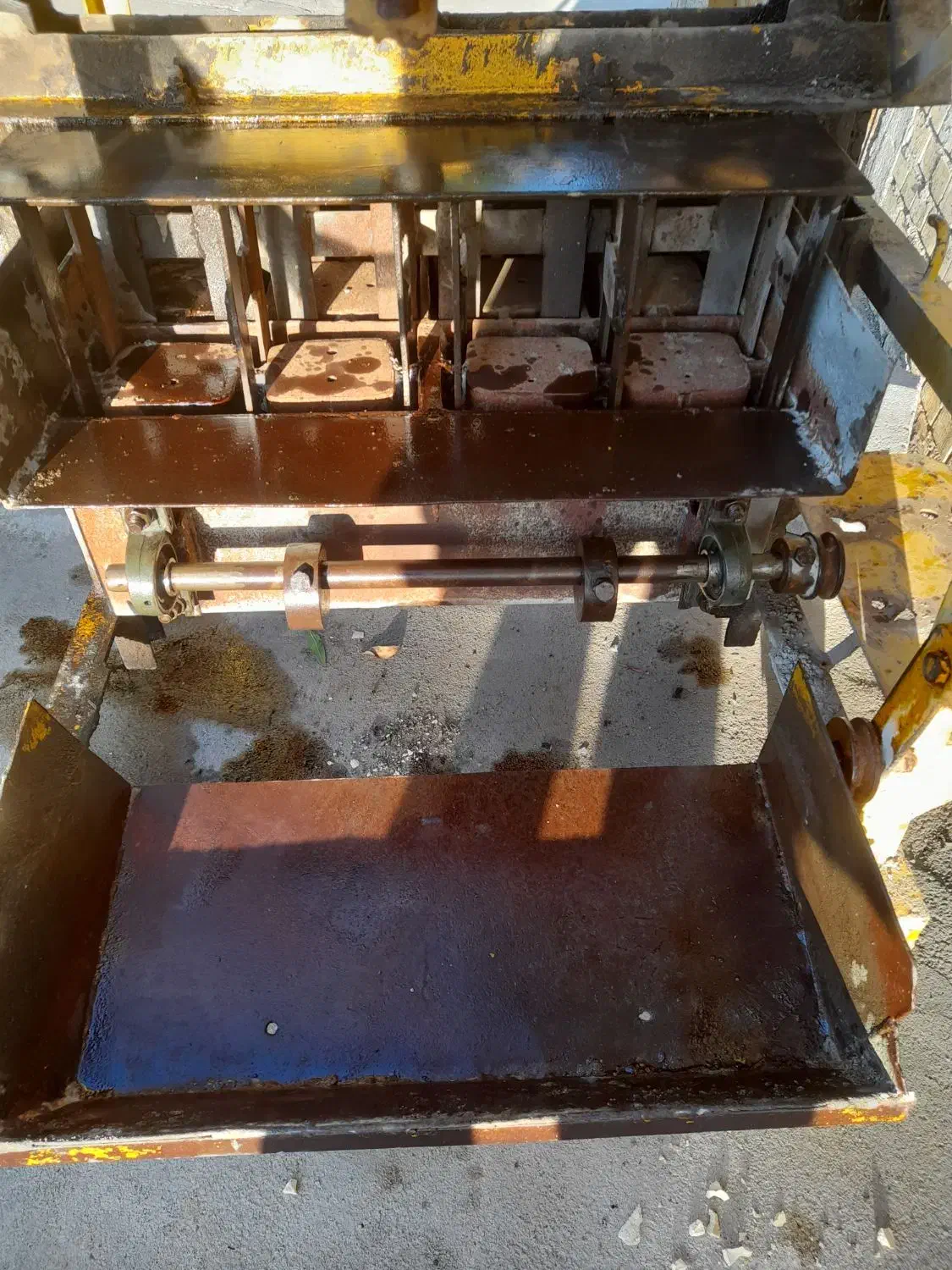 دستگاه بلوک زن ۶ قالبه|ماشین‌آلات صنعتی|دزفول, |دیوار