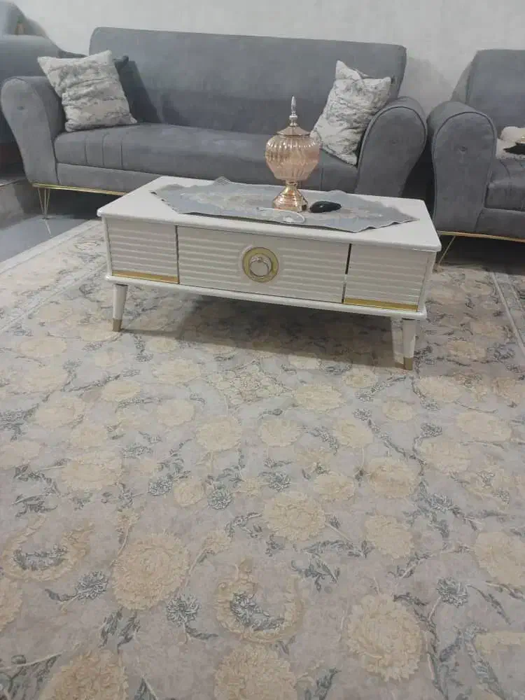 سلام جلومبلی همراه بامیزعسلی فروشی دره شهر|مبلمان خانگی و میز عسلی|ایلام, |دیوار