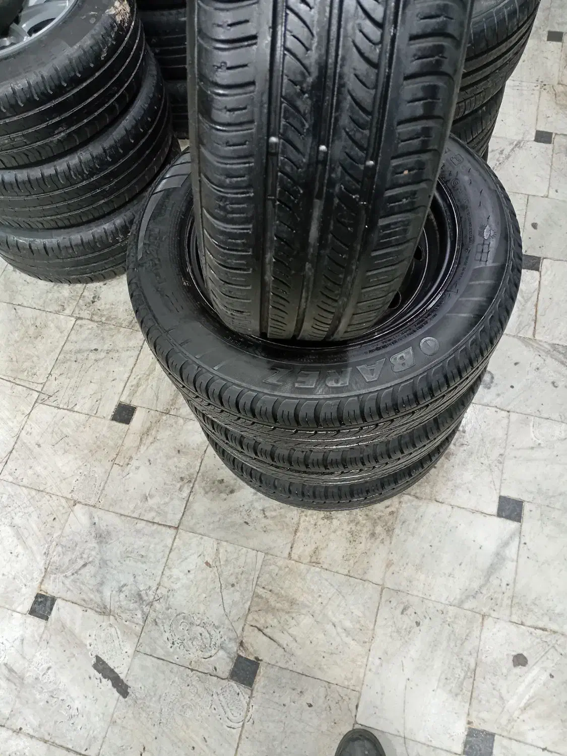 رینگ لاستیک ۱۵ بارز پارس|قطعات یدکی و لوازم جانبی|مشهد, تلگرد|دیوار