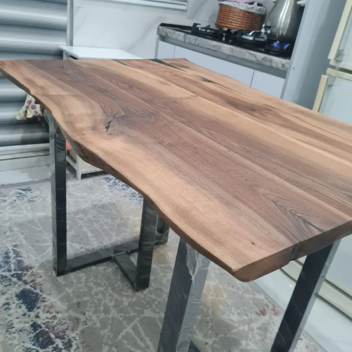 میز غذاخوری چوب گردو|میز و صندلی غذاخوری|تهران, والفجر (افسریه)|دیوار