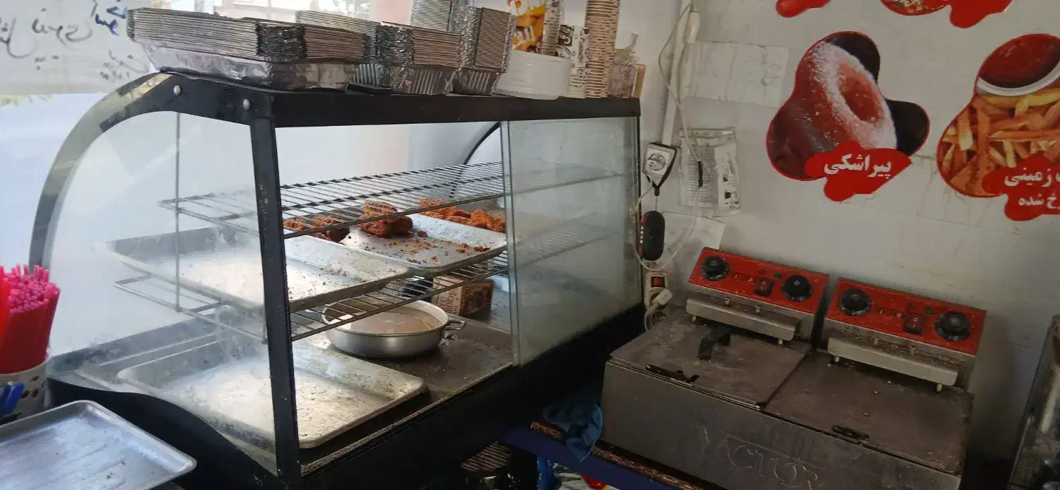 کلیه تجهیزات فست فود  در حد|کافی‌شاپ و رستوران|قم, پردیسان|دیوار