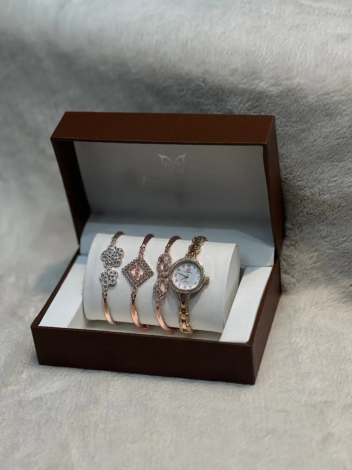 ست ساعت زنانه|ساعت|بندرعباس, |دیوار