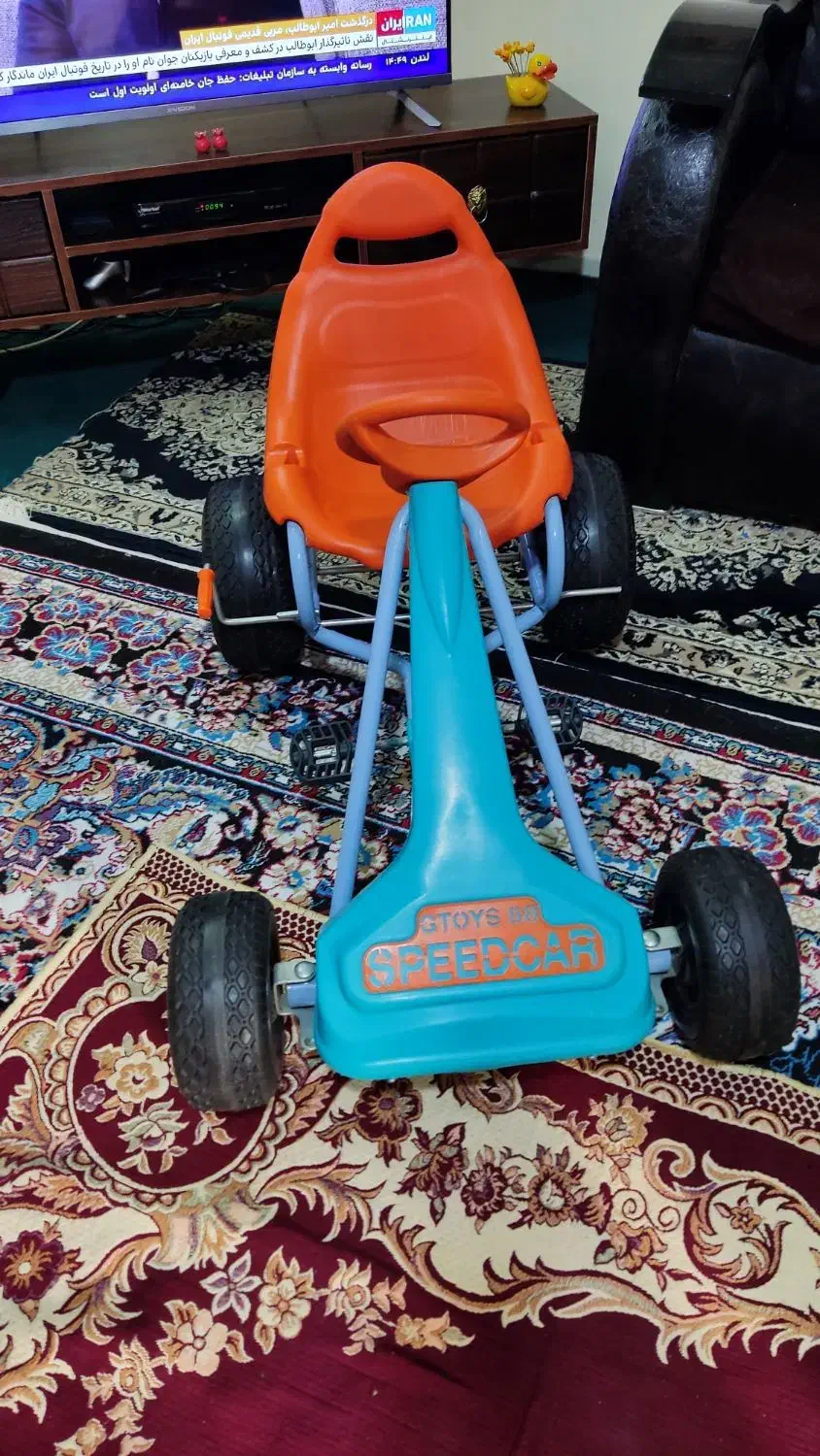 چهار چرخ ماشینی گتویس|اسباببازی بچه|کرمان, |دیوار
