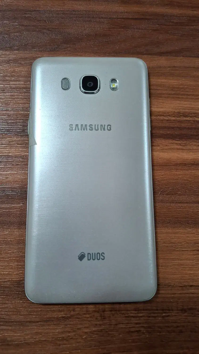 سامسونگ Galaxy J7 با حافظهٔ ۱۶ گیگابایت دوسیم کارت|موبایل|بندر انزلی, میان پشته|دیوار