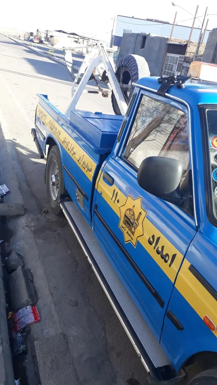 جرثقیل یدک کش خودرو بر امداد خودرو|خدمات حمل و نقل|بیرجند, |دیوار