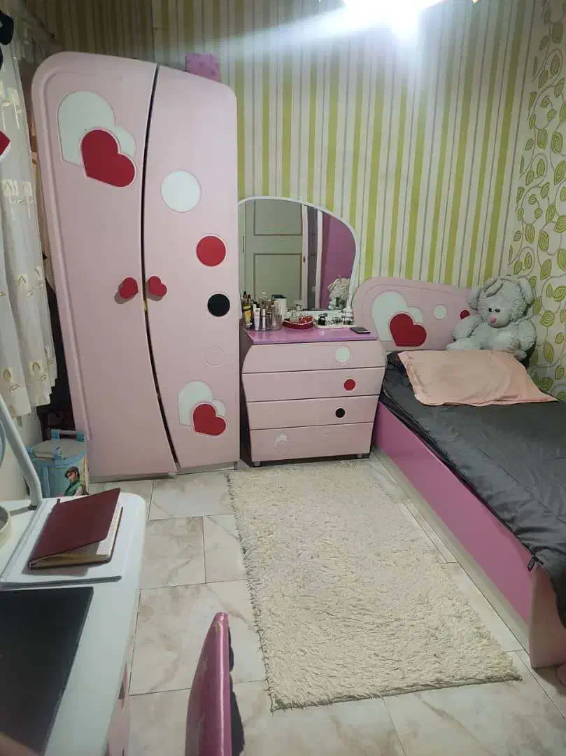 تخت کمد نوجوان|تخت و سرویس خواب|آمل, |دیوار