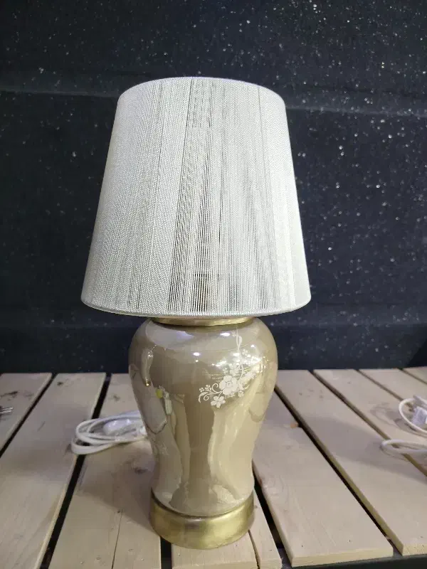 آباژور پایه سرامیکی|چراغ خواب و آباژور|ری, صالحآباد شرقی|دیوار