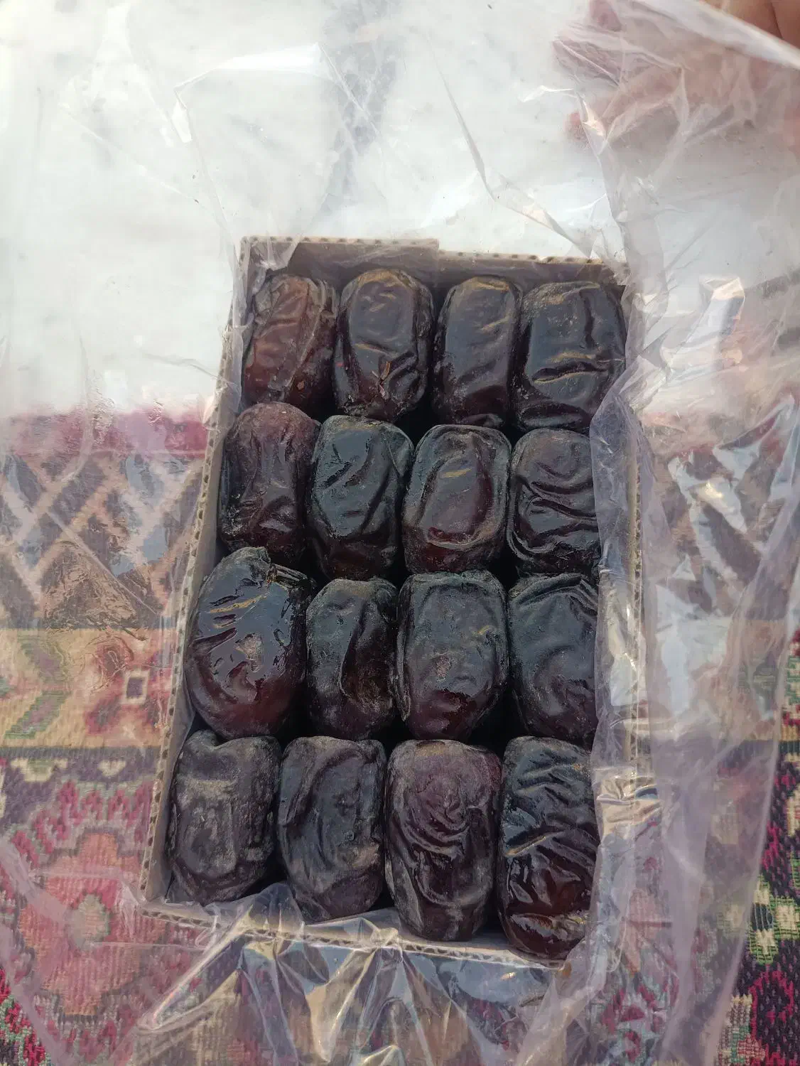 خرما سه ردیف|خوردنی و آشامیدنی|سراوان, |دیوار