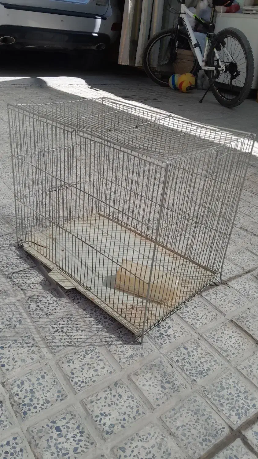 سه عددسری لامپ و یک عدد قفس|عمدهفروشی|شهرکرد, |دیوار