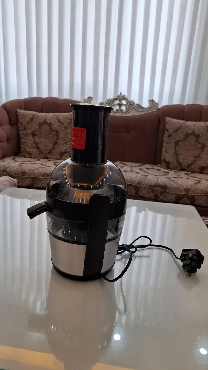 آب میوه گیری Philips|آبمیوه‌گیر و آب‌مرکبات‌گیر|کرج, مصباح|دیوار