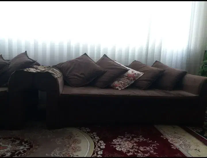 مبل ده نفره به همراه میزعسلی|مبلمان خانگی و میز عسلی|قلقل رود, |دیوار