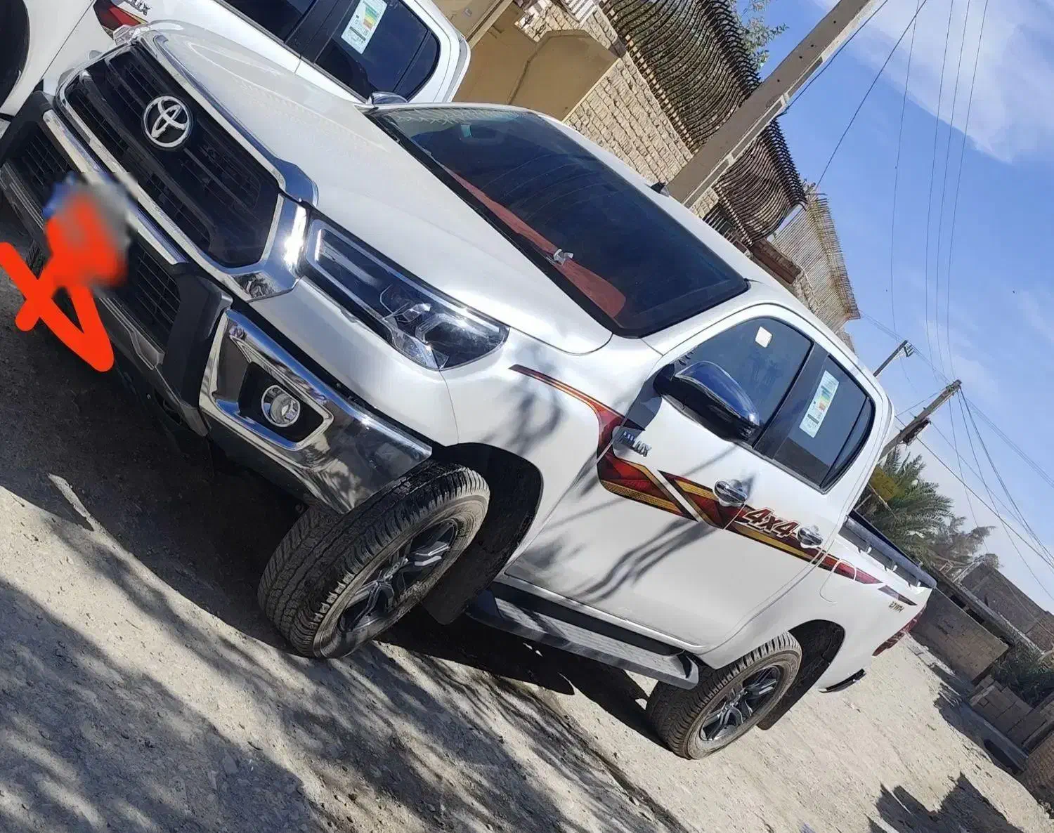 فروش تویوتا هایلوکس دوکابین دنده نقدی|خودرو سواری و وانت|سراوان, |دیوار