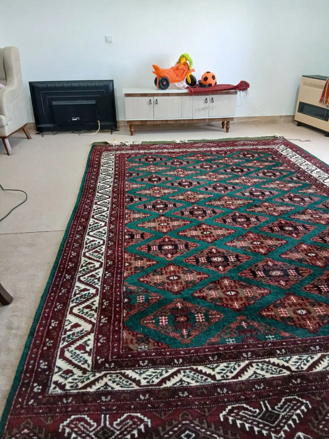 فرش دستبافت|فرش|بندر ترکمن, |دیوار