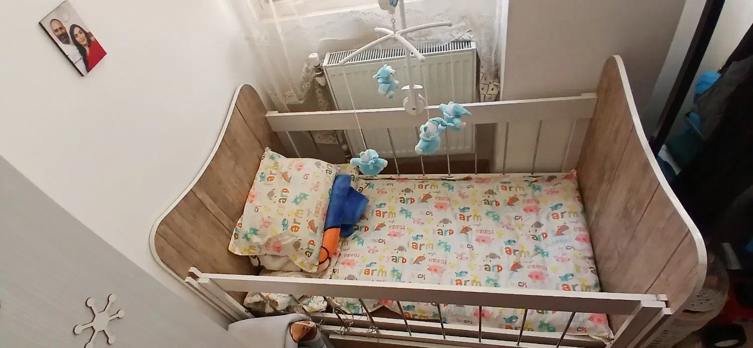 تخت کودک|تخت و صندلی بچه|ماهدشت, |دیوار