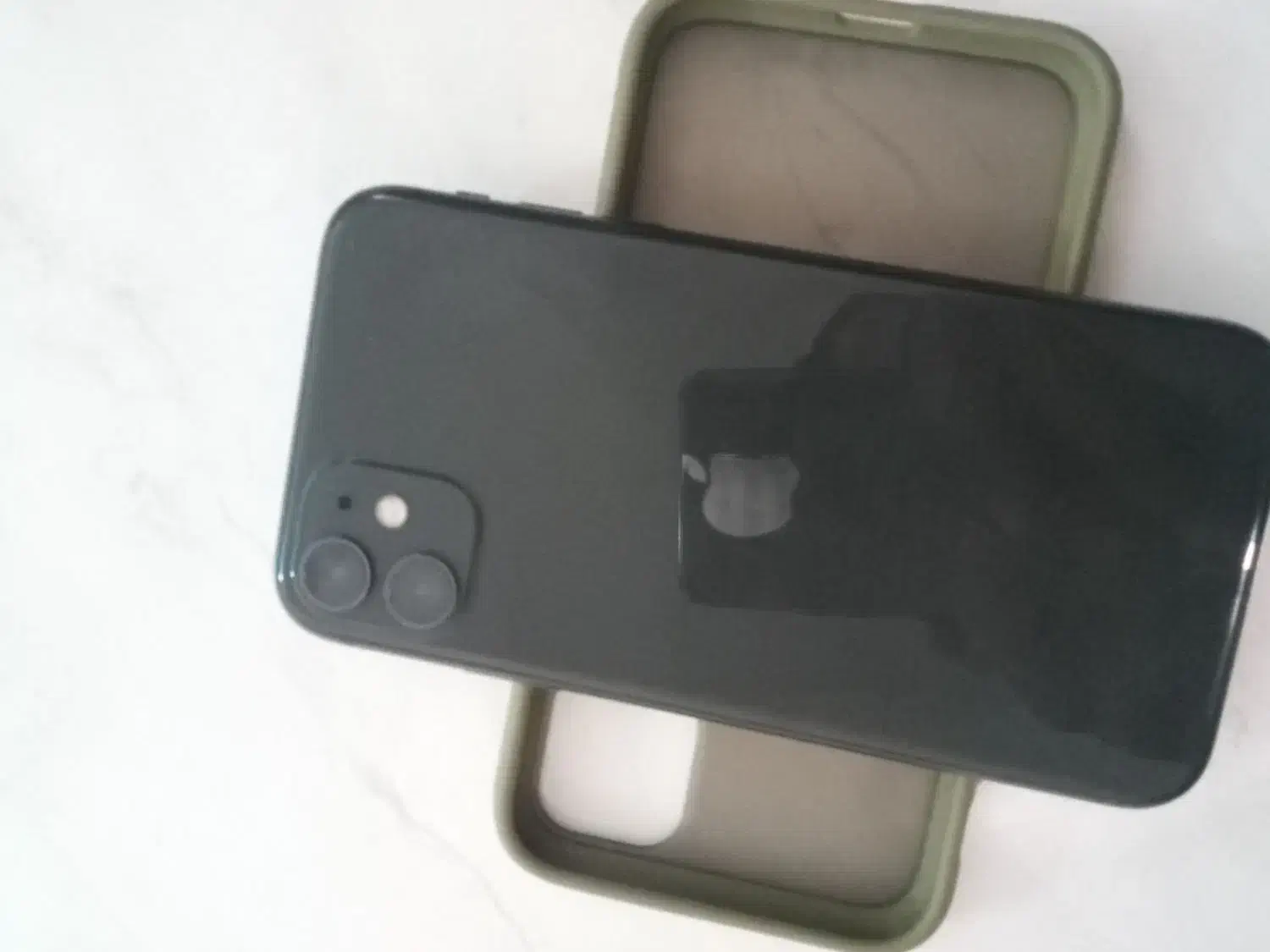 اپل iPhone 11 با حافظهٔ ۱۲۸ گیگابایت|موبایل|اصفهان, کوی امیریه|دیوار