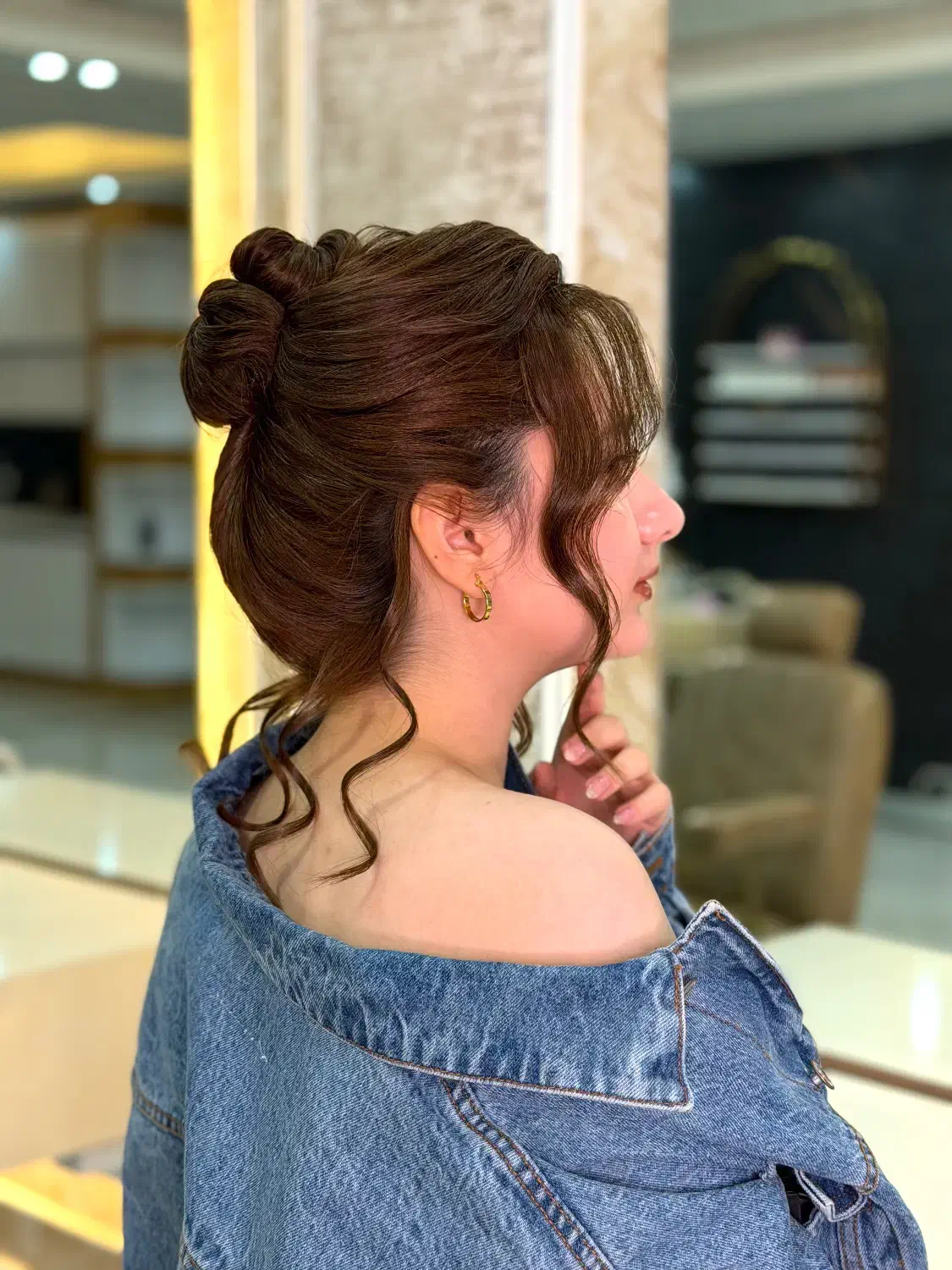 سالن زیبایی|خدمات آرایشگری و زیبایی|گنبد کاووس, |دیوار