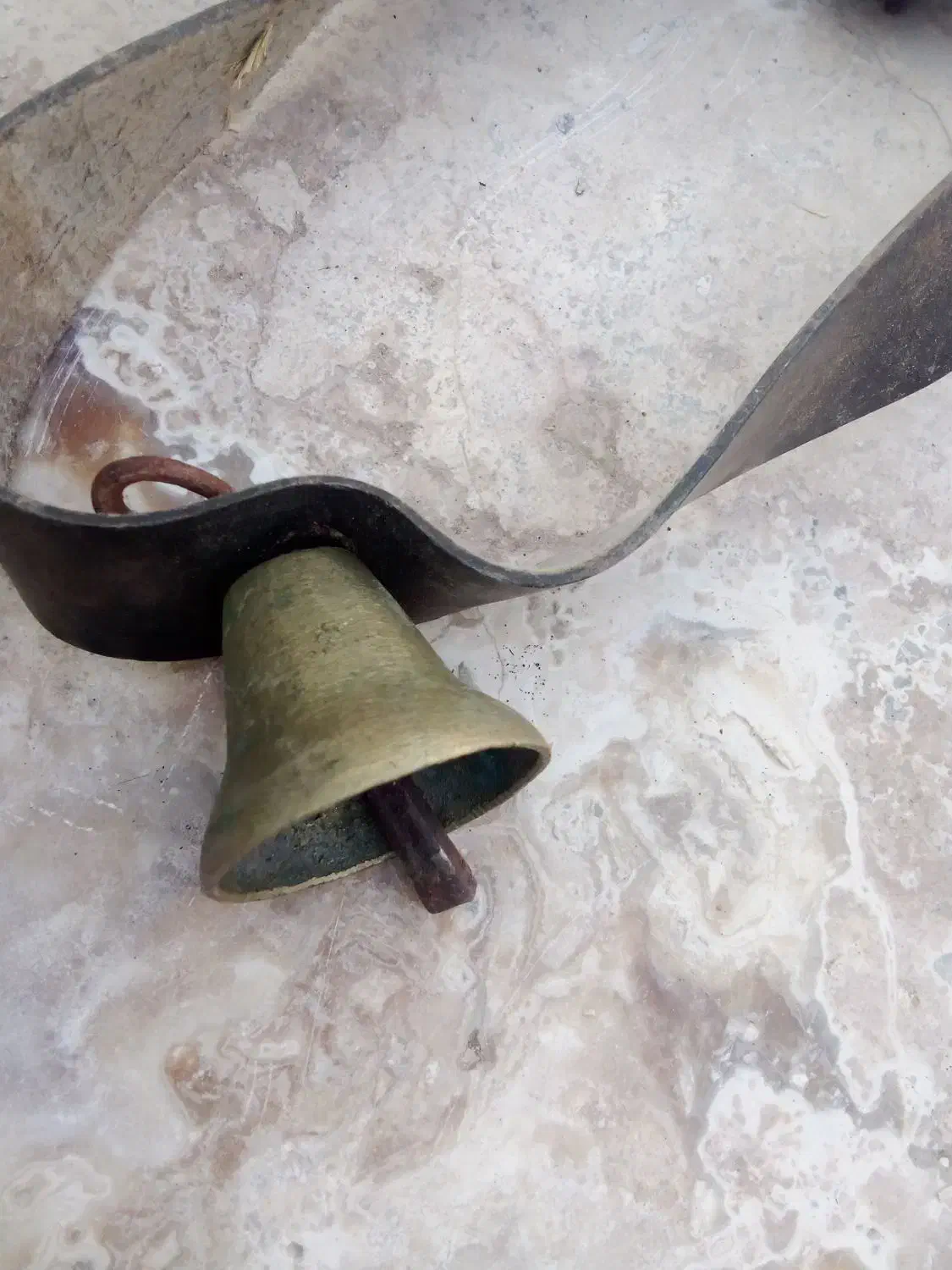 زنگ شتر وزنگوله بره ودوبور.|لوازم جانبی حیوانات|قم, سراجه (۱۵ خرداد)|دیوار