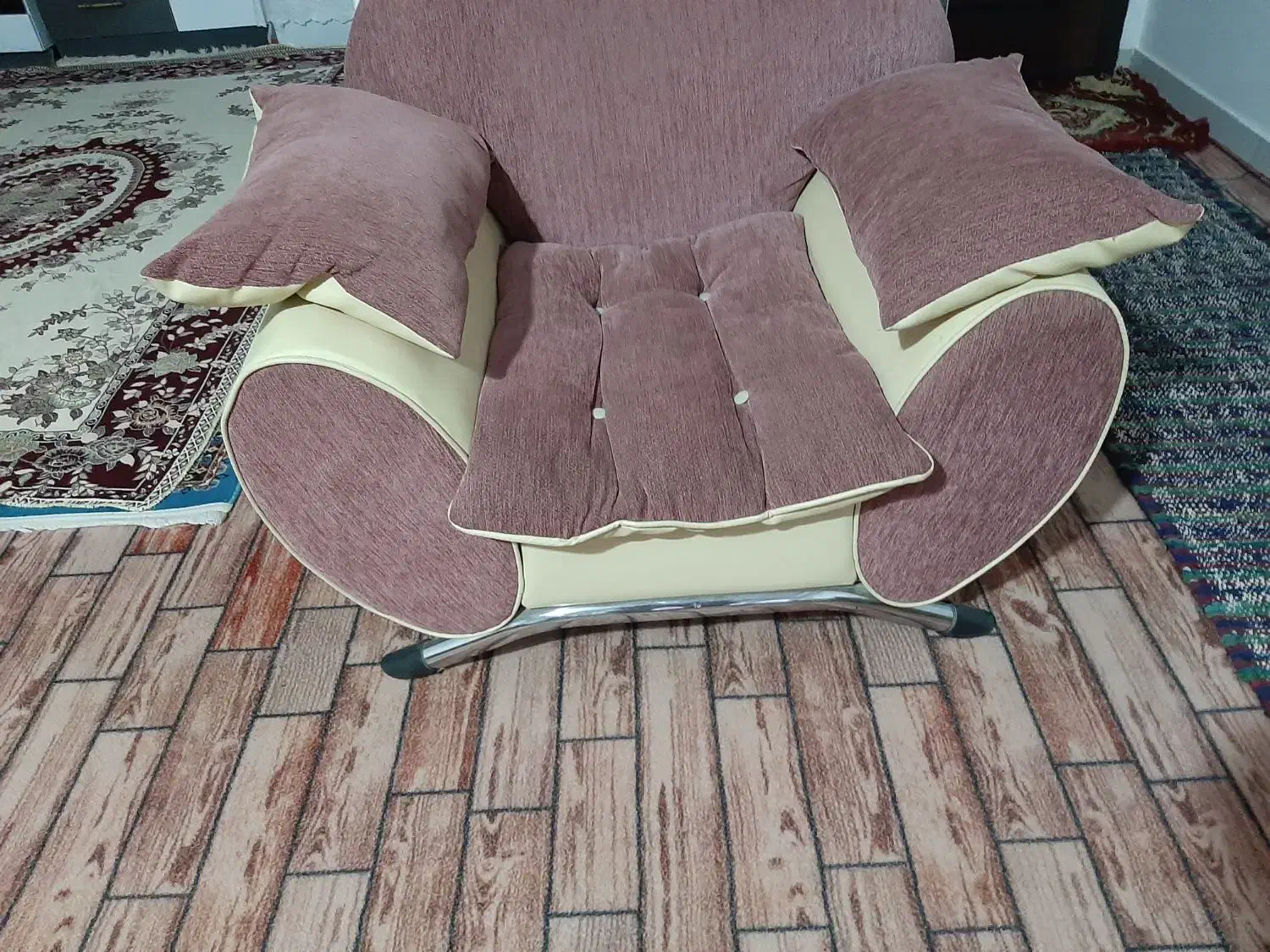 مبل راحتی|مبلمان خانگی و میز عسلی|بیرجند, |دیوار