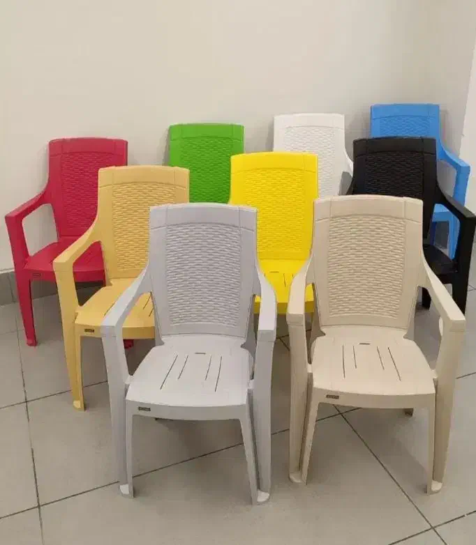 صندلی پلاستیکی طرح شاهین|میز و صندلی غذاخوری|تهران, سلسبیل شمالی|دیوار