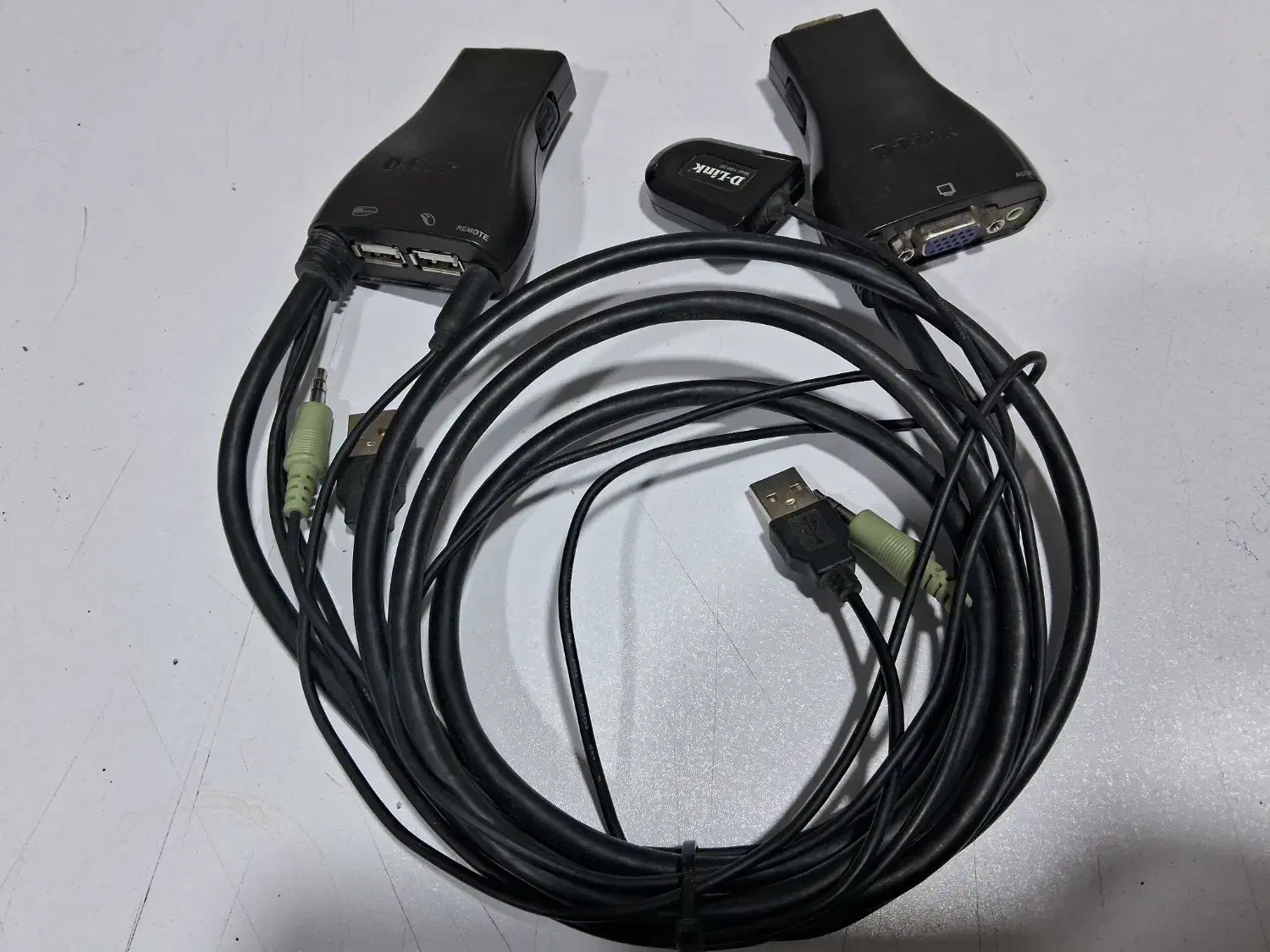 DLINK KVM222 KVM Switch|قطعات و لوازم جانبی رایانه|سنندج, |دیوار