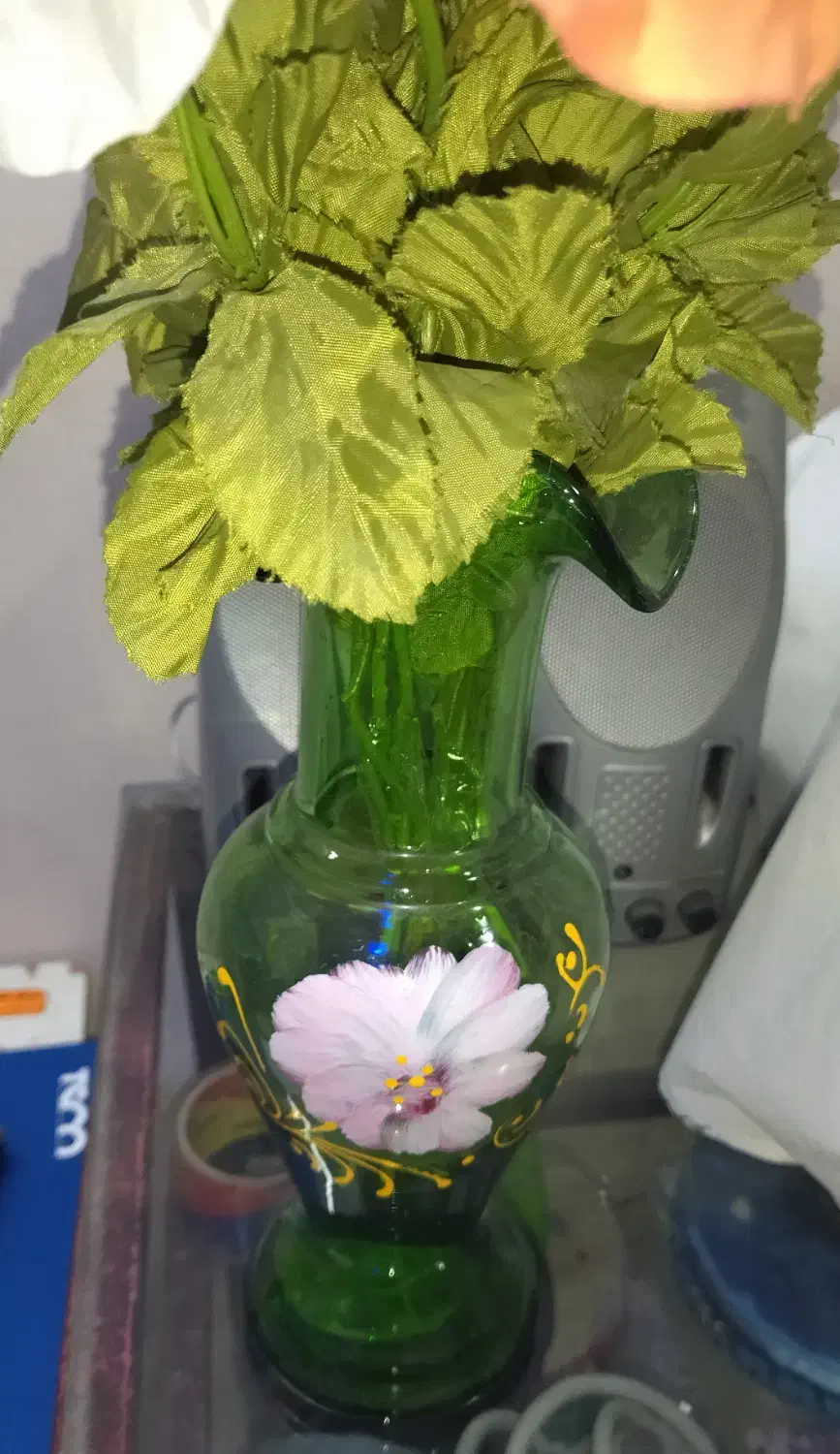 ظروف قدیمی با قدمت بالا و گهواره قدیمی|کلکسیون اشیاء عتیقه|اوز, |دیوار