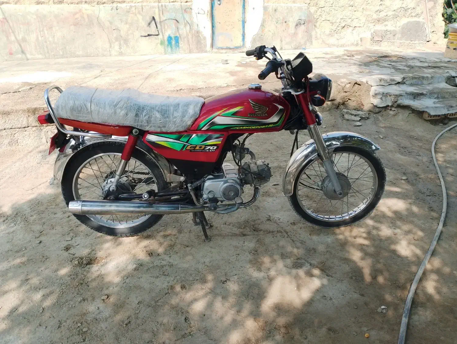 موتور پاکستانی 70سی سی|موتورسیکلت|باهوکلات, |دیوار