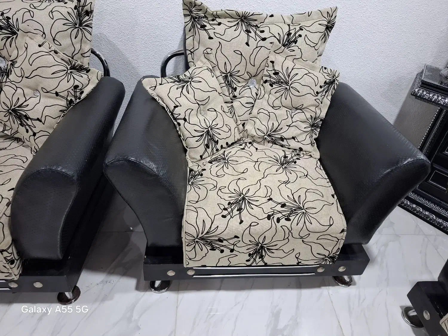 مبل هفت نفره|مبلمان خانگی و میز عسلی|رشت, استقامت ۱|دیوار