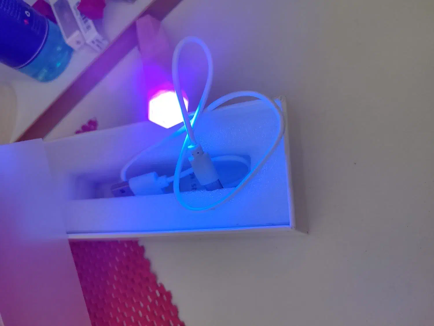 فروش کلی و جزئی لوازم کاشت ناخن|آرایشگاه و سالنهای زیبایی|لشت نشا, |دیوار