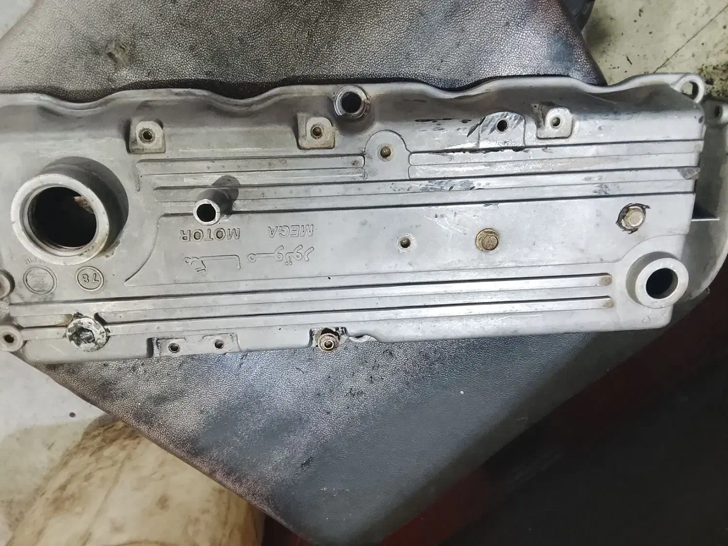 درب سوپاپ پراید|قطعات یدکی و لوازم جانبی|پرند, فاز ۶|دیوار