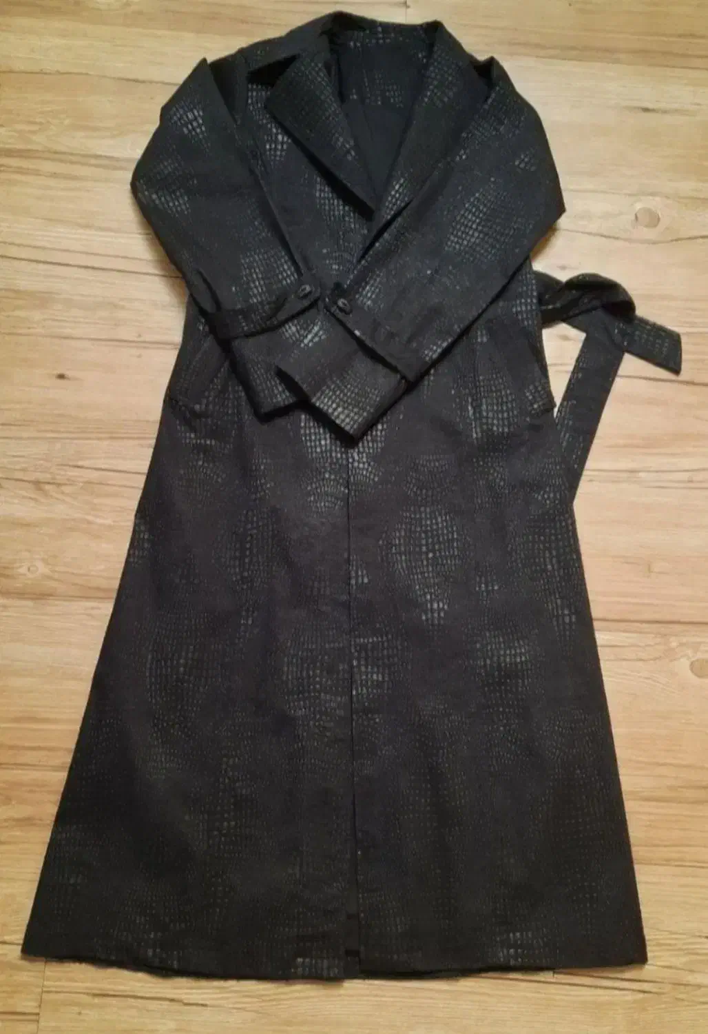 ۴عدد پالتو و دوعدد بافت همه باهم ۱۴۰۰|لباس|یاسوج, |دیوار