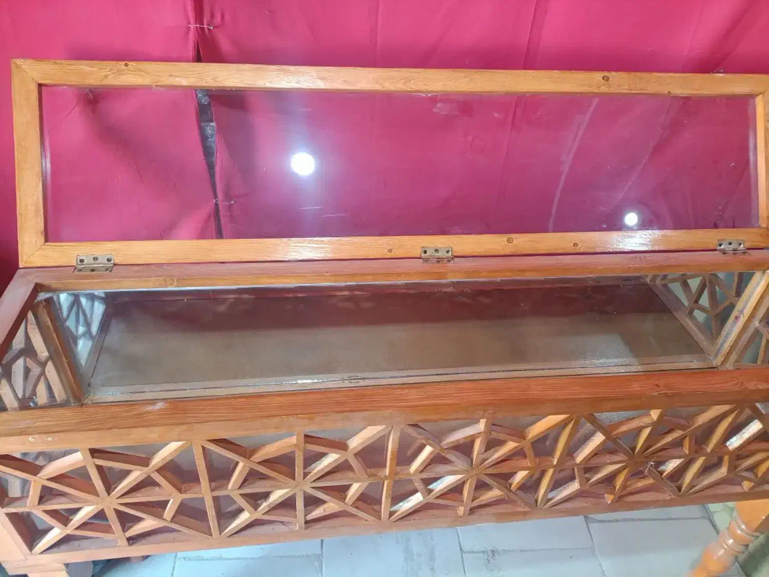 دکور چوبی|فروشگاه و مغازه|زارچ, |دیوار