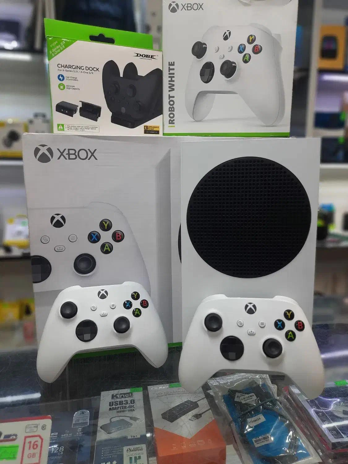 کنسول Xbox Series S دو دسته مشابه نو- نیرو هوایی|کنسول، بازی ویدئویی و آنلاین|تهران, امامت|دیوار