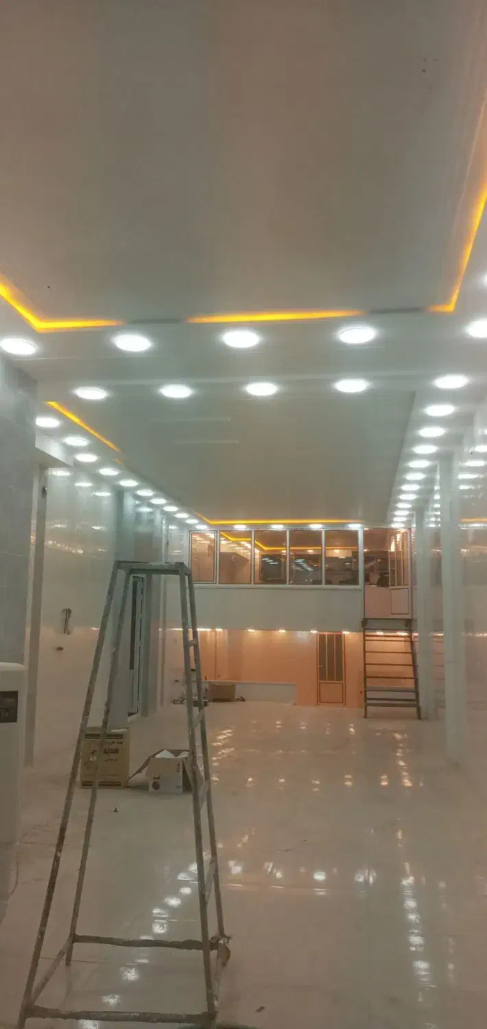 برقکار برق کشی ساختمان برقکش|خدمات پیشه و مهارت|میبد, |دیوار