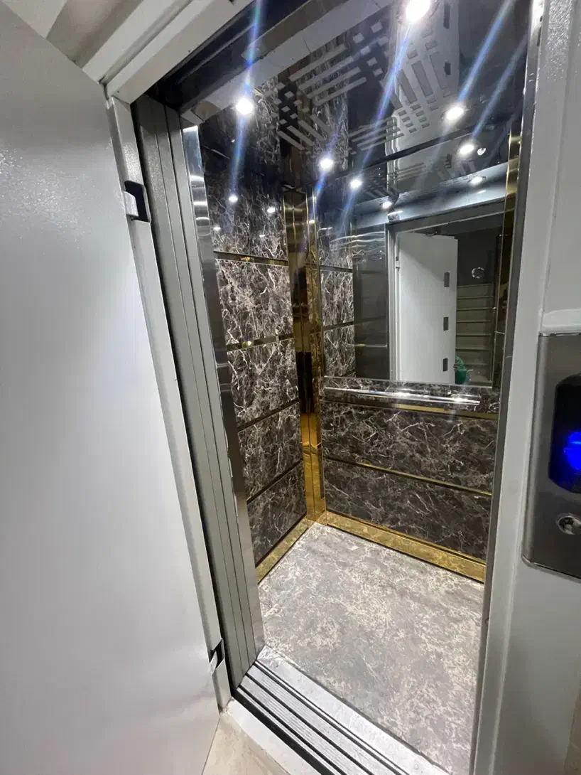 سندتک برگ/پارکینگ دار/شهرک مهندسین|فروش آپارتمان|صباشهر, |دیوار