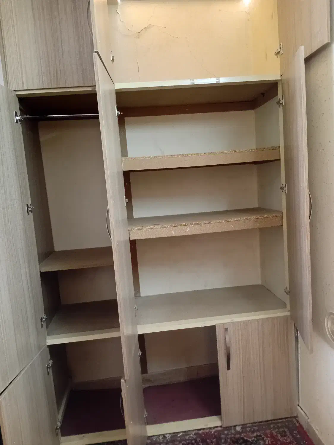 کمد دیواری|جاکفشی، کمد، دراور|شیراز, میرزاکوچک خان|دیوار